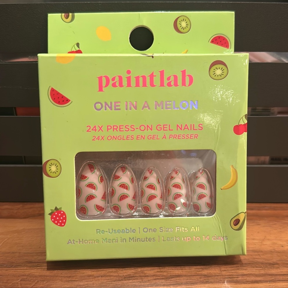 paintlab press-on nails - one in a melon